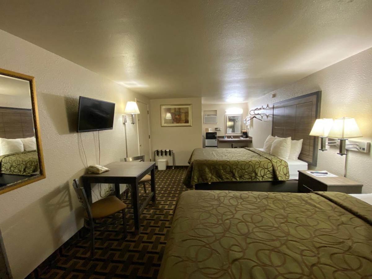 Munds Park Motel In The Pines מראה חיצוני תמונה